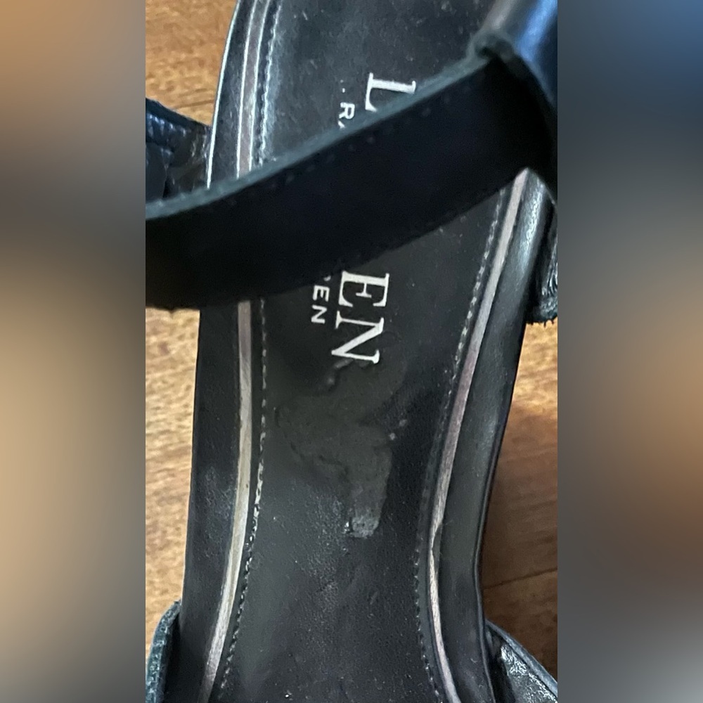 Lauren Ralph Lauren Black Wedges with Tassel size 8 - Picture 7 of 7